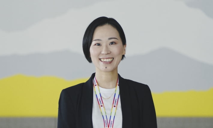 事務から営業へ、そして二度の出産・育児。成長の中で見つけた、自分らしい仕事とやりがい。